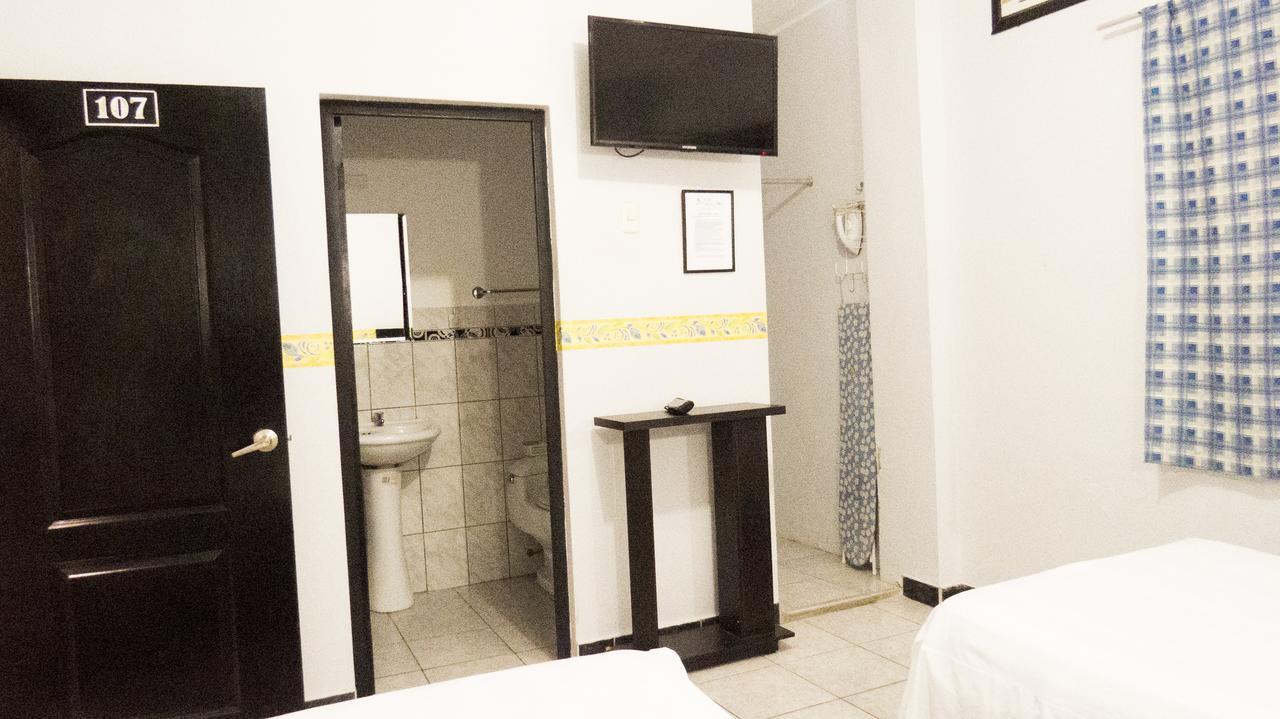 Jer'S Hostal 通贝斯 外观 照片